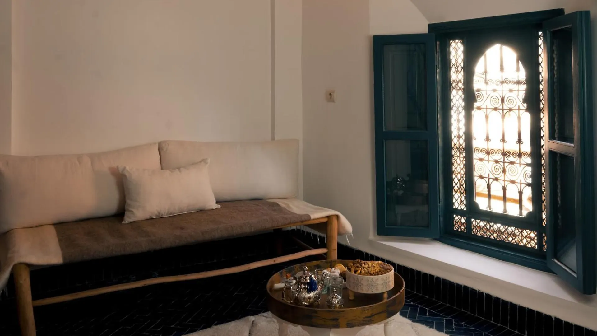 Savor Home Authentic Entire Riad With Medina View & Terrace Marrakesh Morocco