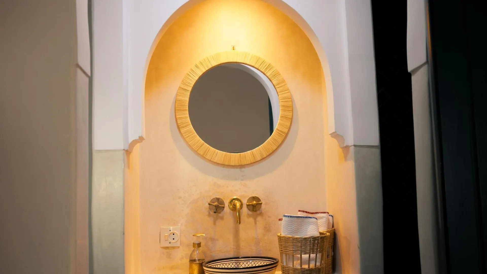 Savor Home Authentic Entire Riad With Medina View & Terrace Marrakesh Holiday home